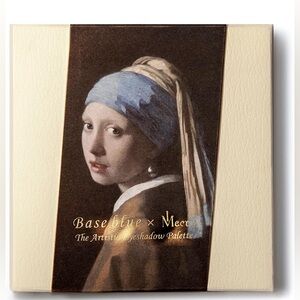 Baseblue Girl With A Pearl Earring Artistic Eyeshadow Palette + 2 Brow Pencils